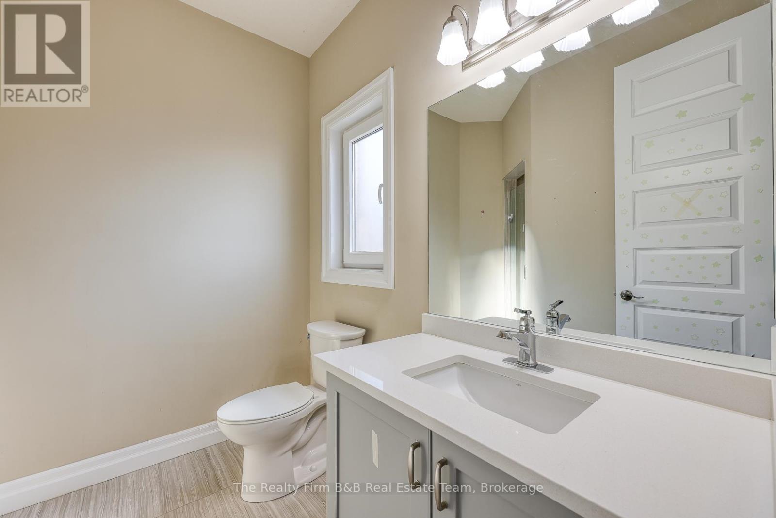 804 Normandy Drive, Woodstock, Ontario N4T 0E6 - Photo 38 - X12560716