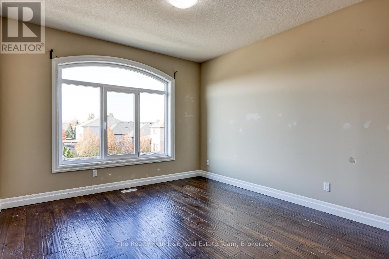 804 Normandy Drive, Woodstock, Ontario N4T 0E6 - Photo 39 - X12560716