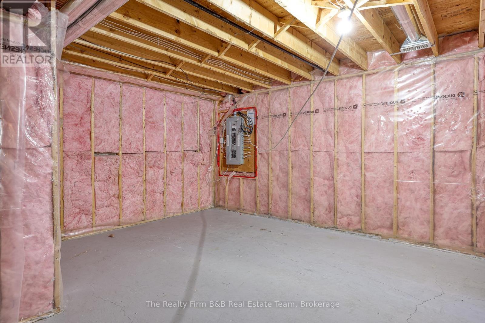 804 Normandy Drive, Woodstock, Ontario N4T 0E6 - Photo 44 - X12560716