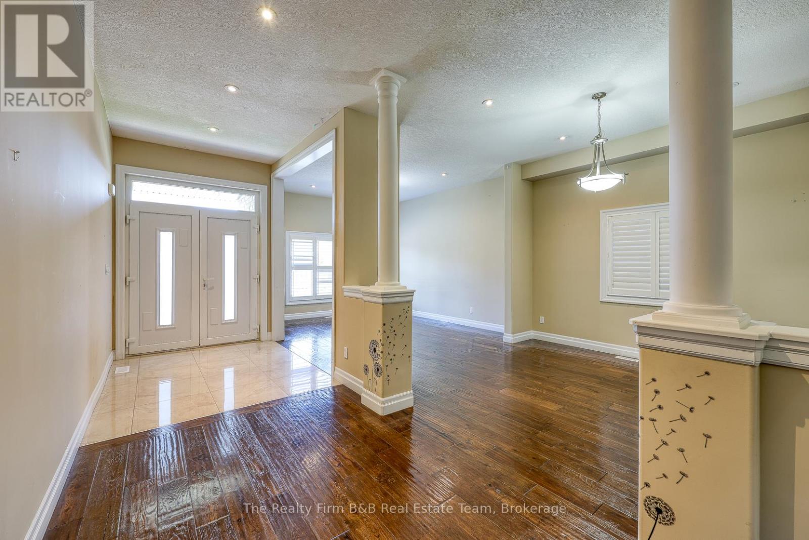 804 Normandy Drive, Woodstock, Ontario N4T 0E6 - Photo 5 - X12560716