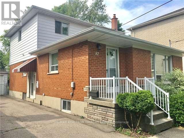 87 Wedgewood Drive, Toronto, Ontario  M2M 2H6 - Photo 2 - C12564964