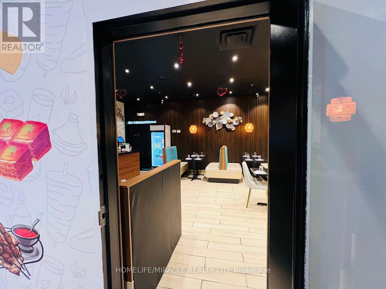 22 & 23 - 3003 Danforth Avenue, Toronto, Ontario  M4C 1M9 - Photo 8 - E12564944