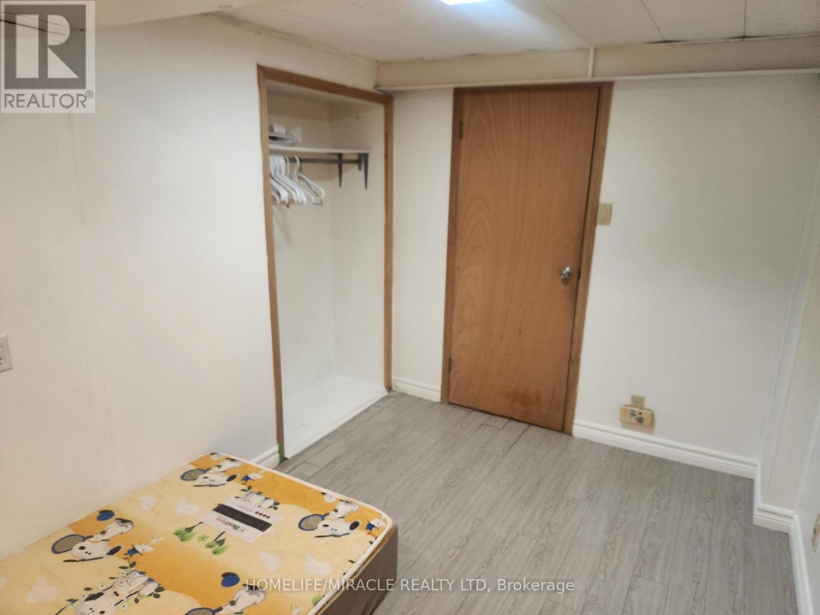 Basement - 30 Yorkshire Road, Toronto, Ontario  M1K 3B6 - Photo 2 - E12564948