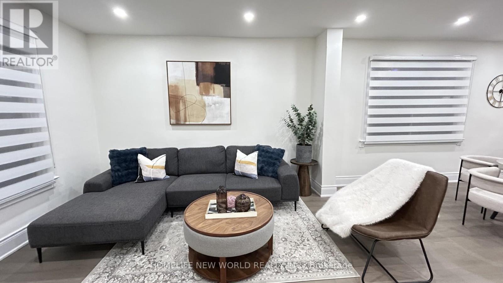 509 Dupont Street, Toronto, Ontario  M6G 1Y6 - Photo 3 - C12564380