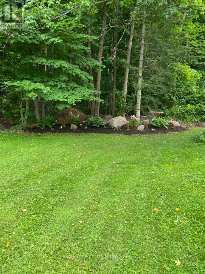 421 Peggs Mountain Road, Ryerson, Ontario  P0A 1C0 - Photo 24 - X12563896