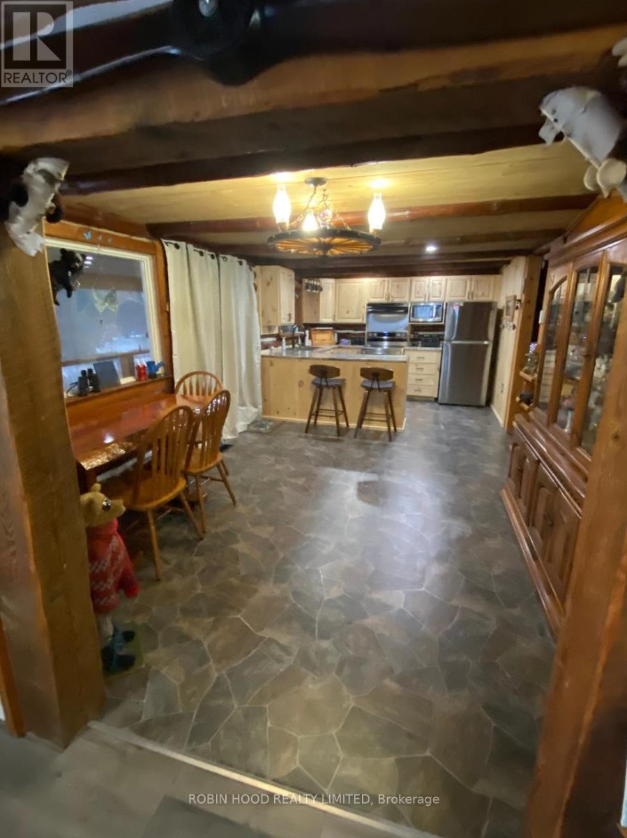 421 Peggs Mountain Road, Ryerson, Ontario  P0A 1C0 - Photo 8 - X12563896