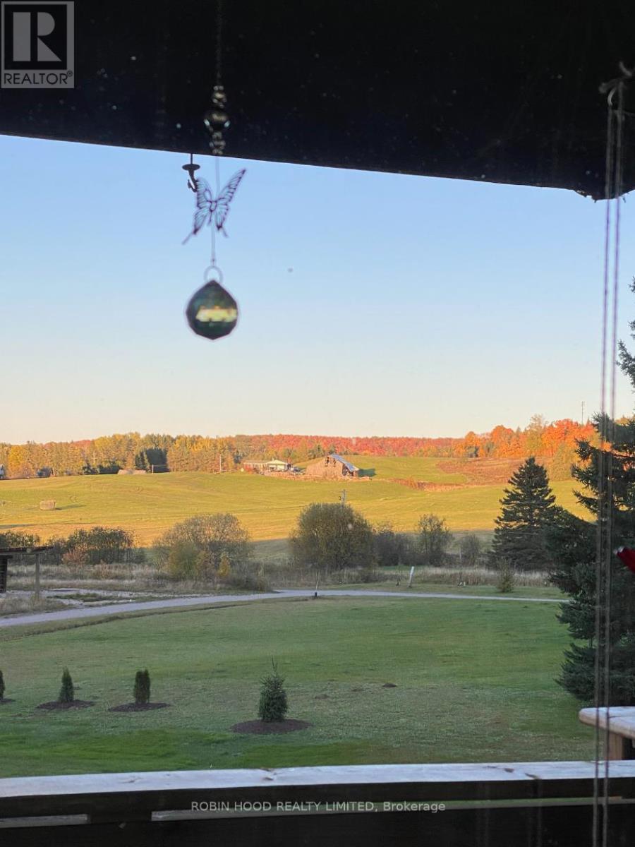 421 Peggs Mountain Road, Ryerson, Ontario  P0A 1C0 - Photo 2 - X12563896