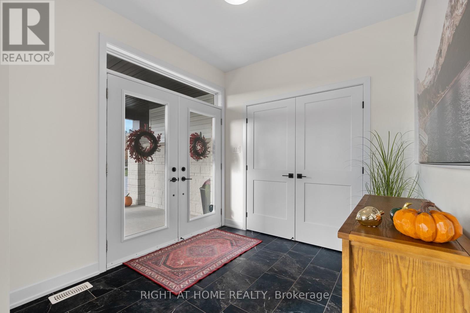 119 Ernest Way, Tay Valley, Ontario  K7H 0B3 - Photo 10 - X12564952