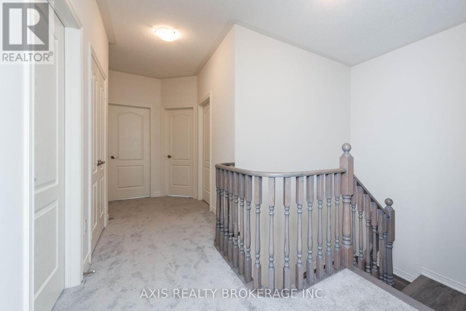 43 Silver Meadow Gardens, Hamilton, Ontario  L8B 1Z4 - Photo 23 - X12564968