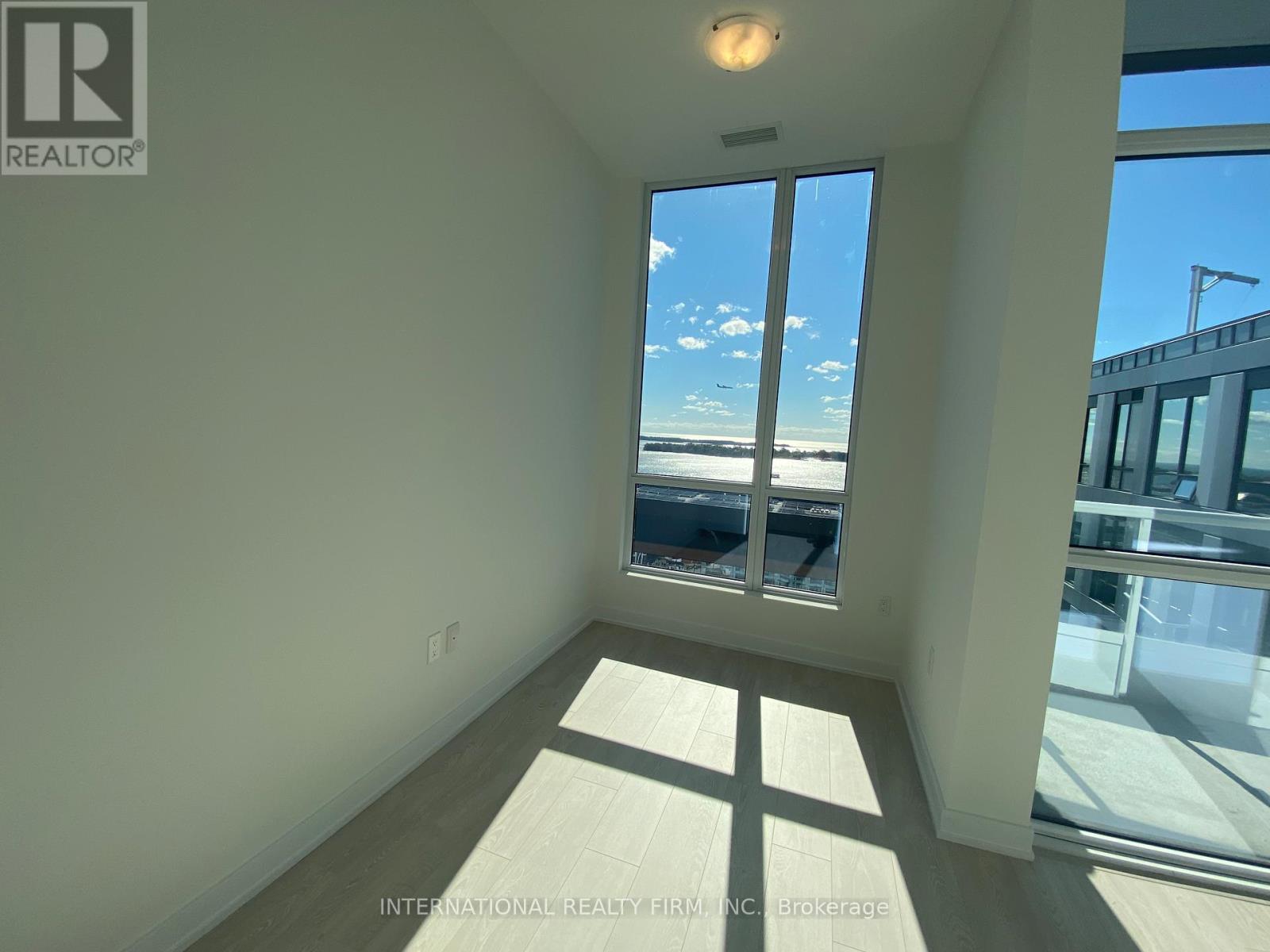 2106 - 15 Richardson Street, Toronto, Ontario  M5A 0Y5 - Photo 7 - C12564974