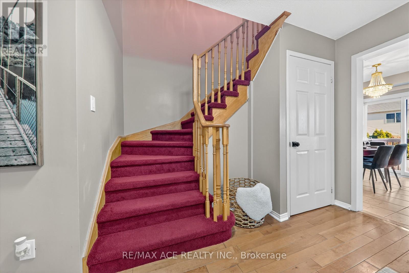 33 Andona Crescent, Toronto, Ontario  M1C 5J6 - Photo 12 - E12564980