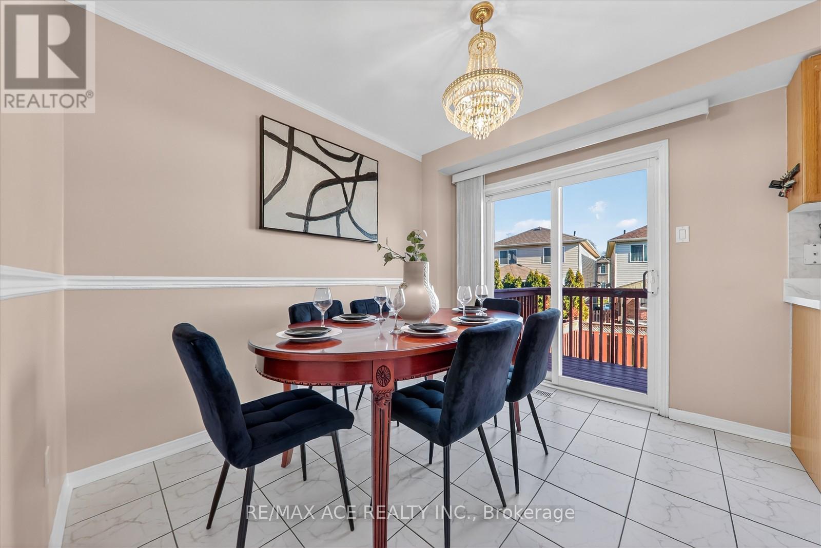 33 Andona Crescent, Toronto, Ontario  M1C 5J6 - Photo 13 - E12564980