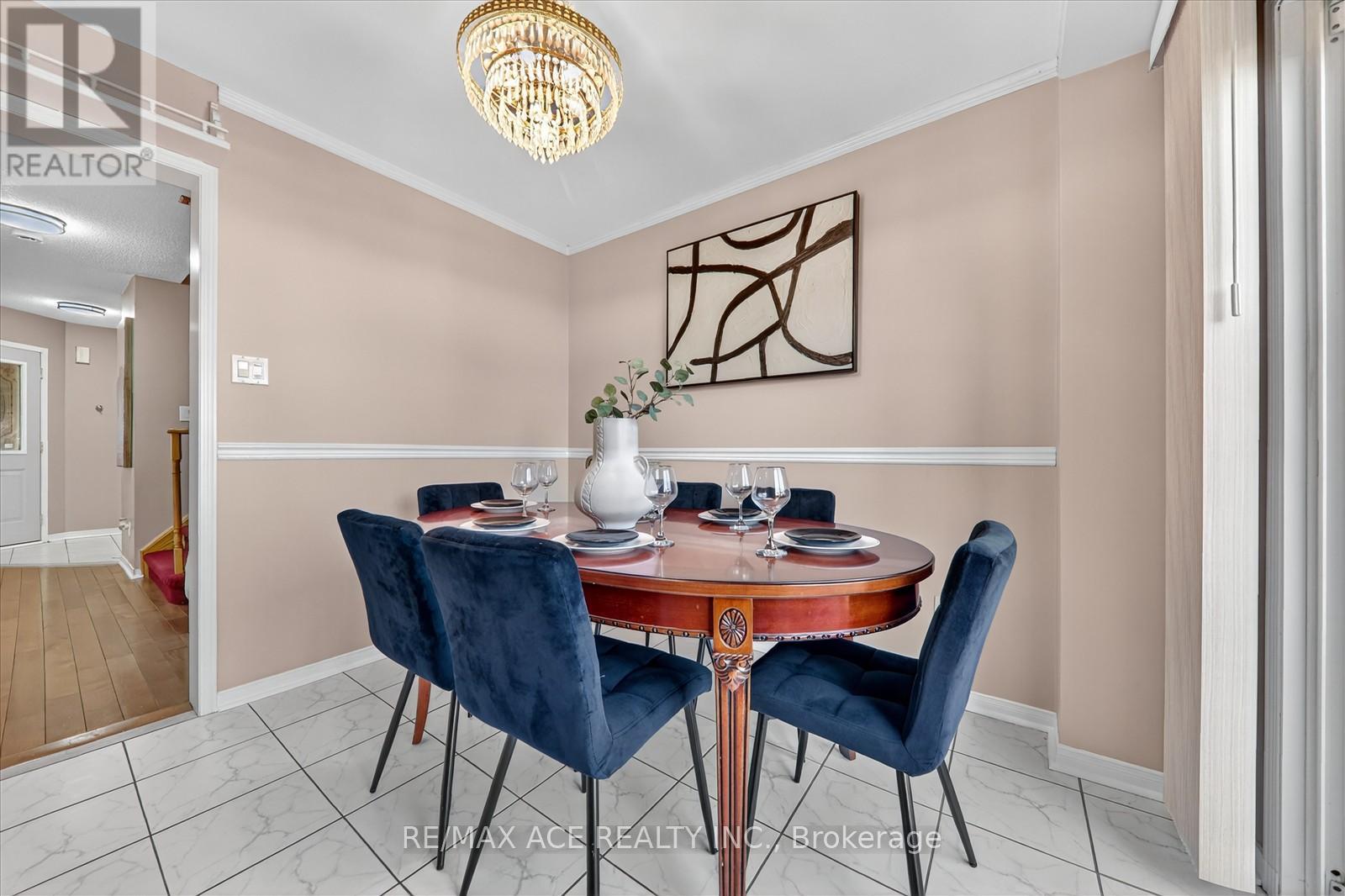 33 Andona Crescent, Toronto, Ontario  M1C 5J6 - Photo 14 - E12564980