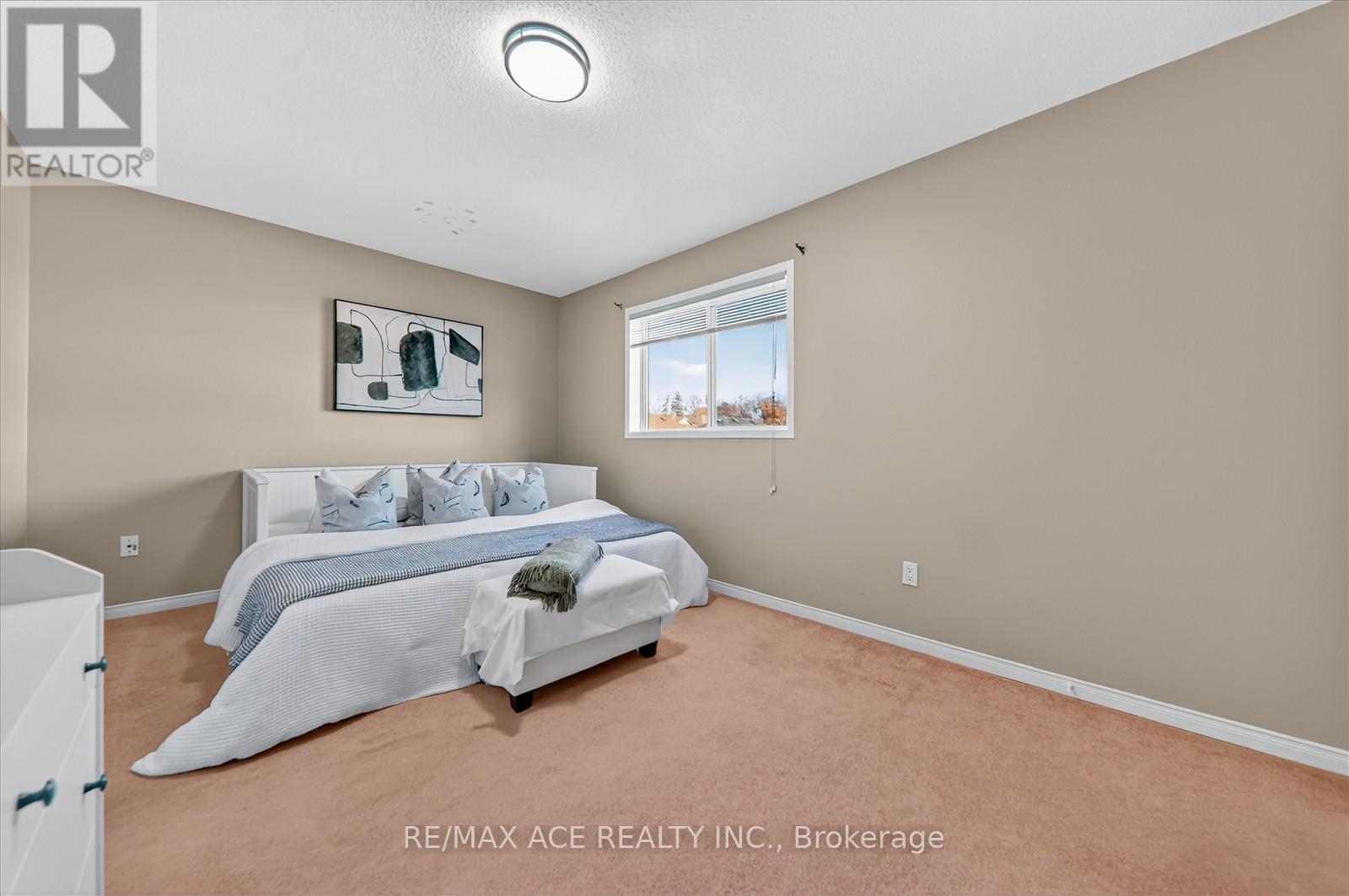 33 Andona Crescent, Toronto, Ontario  M1C 5J6 - Photo 20 - E12564980