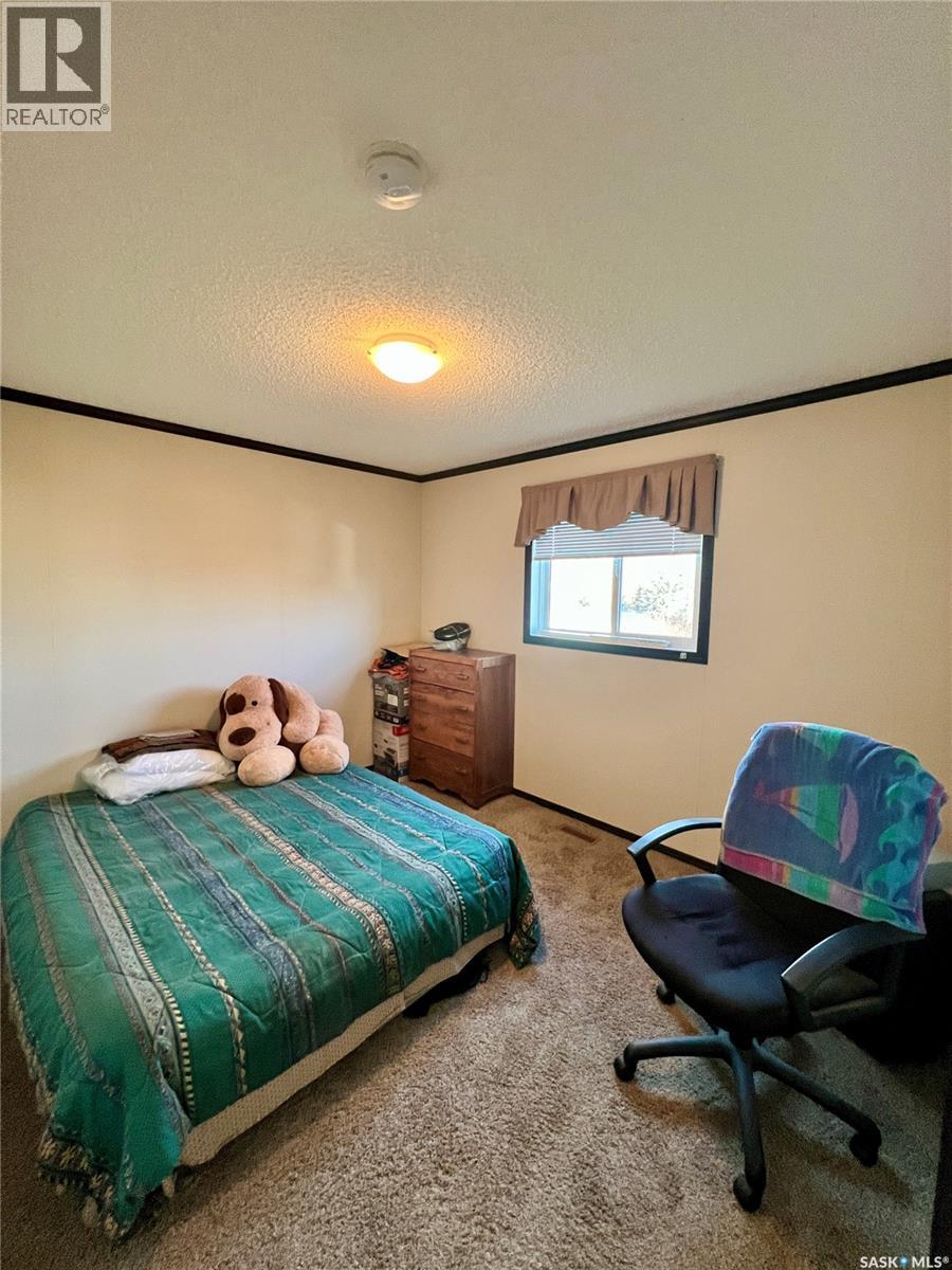 42 2nd Street, Tompkins, Saskatchewan  S0N 2S0 - Photo 13 - SK024470