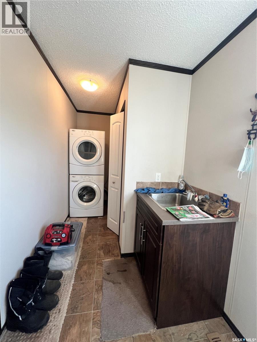 42 2nd Street, Tompkins, Saskatchewan  S0N 2S0 - Photo 15 - SK024470