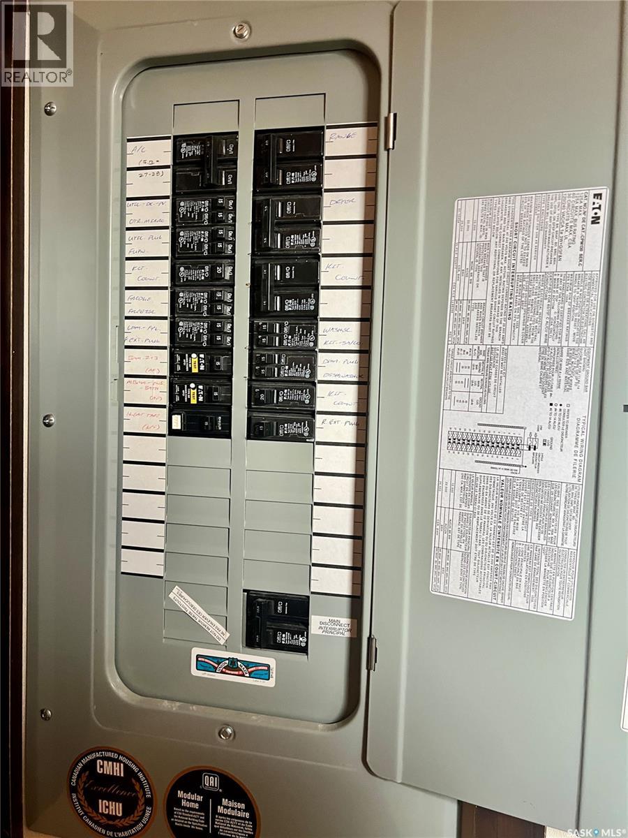 42 2nd Street, Tompkins, Saskatchewan  S0N 2S0 - Photo 16 - SK024470