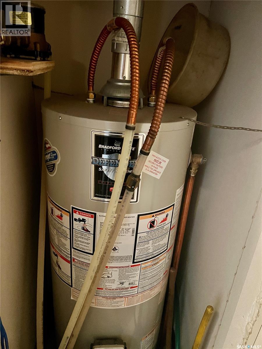 42 2nd Street, Tompkins, Saskatchewan  S0N 2S0 - Photo 17 - SK024470