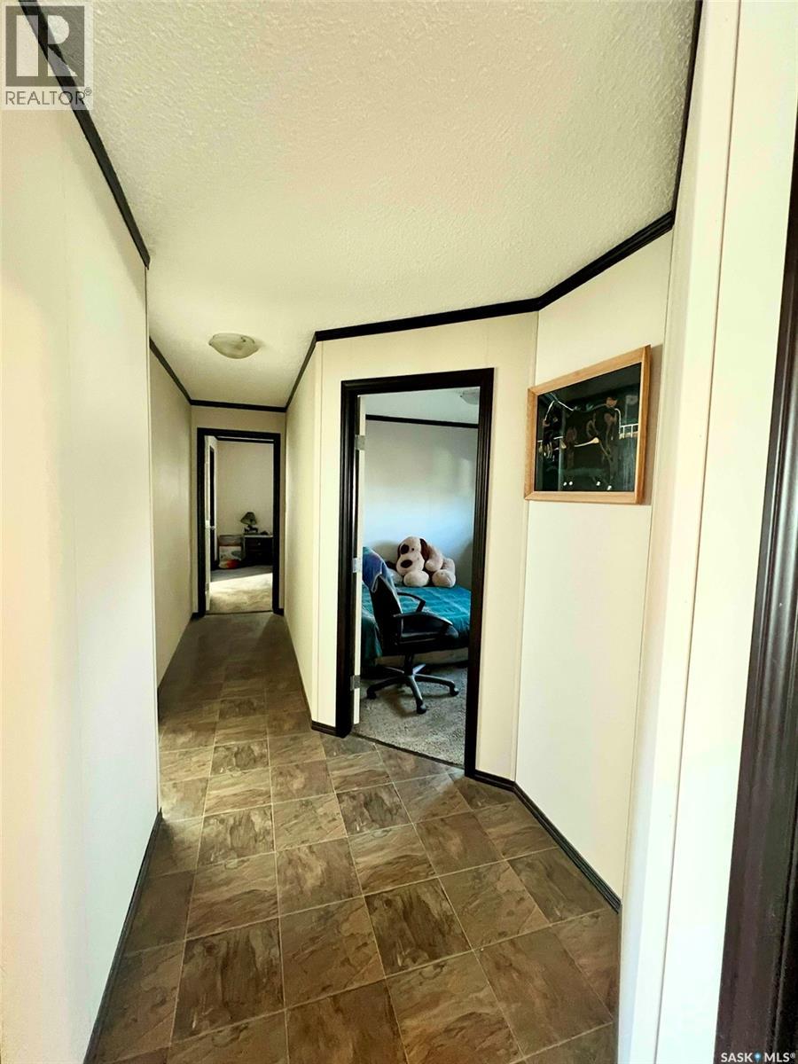 42 2nd Street, Tompkins, Saskatchewan  S0N 2S0 - Photo 9 - SK024470