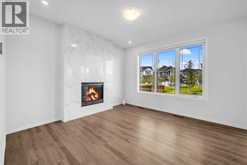 641 Southwinds Close Sw, Airdrie, Alberta  T4B 5L5 - Photo 4 - A2253883