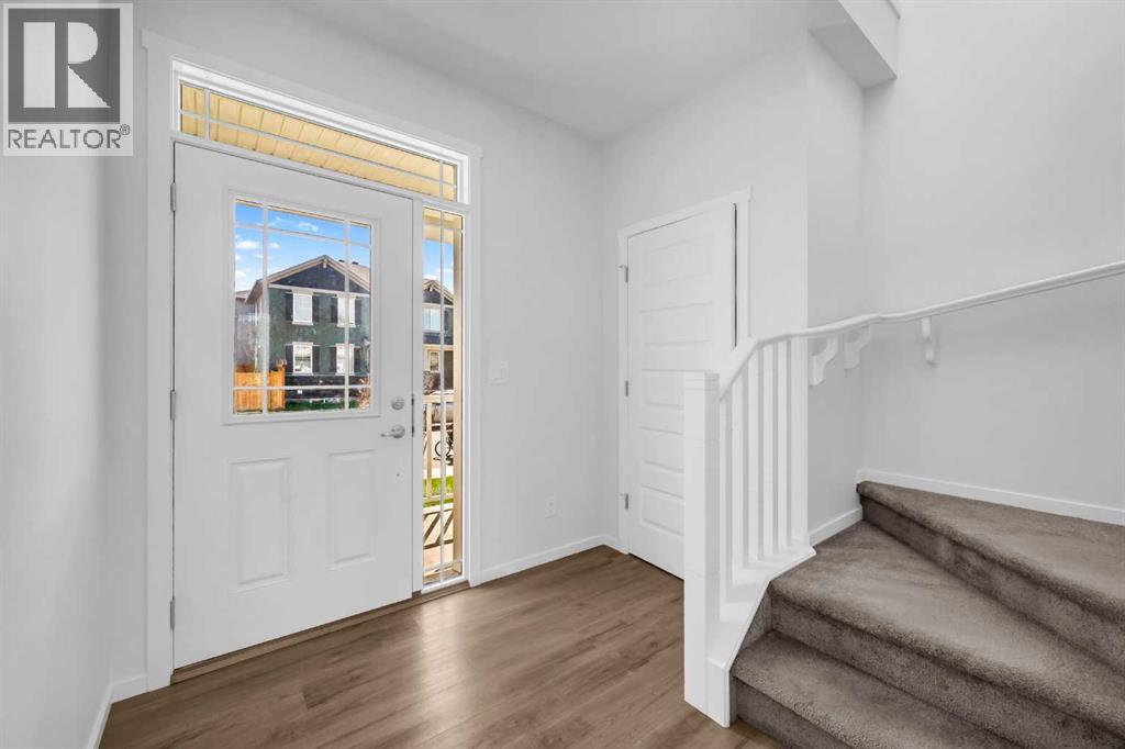 641 Southwinds Close Sw, Airdrie, Alberta  T4B 5L5 - Photo 3 - A2253883