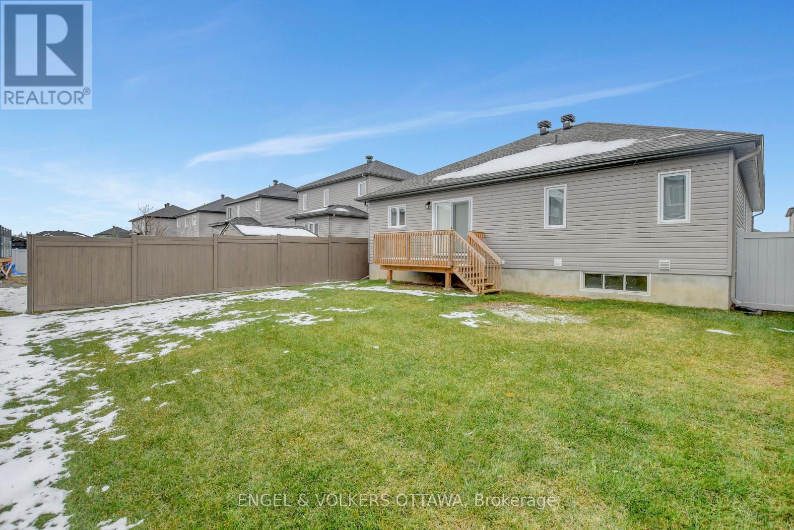 617 Misty Street, Russell, Ontario  K4R 0G3 - Photo 8 - X12565010