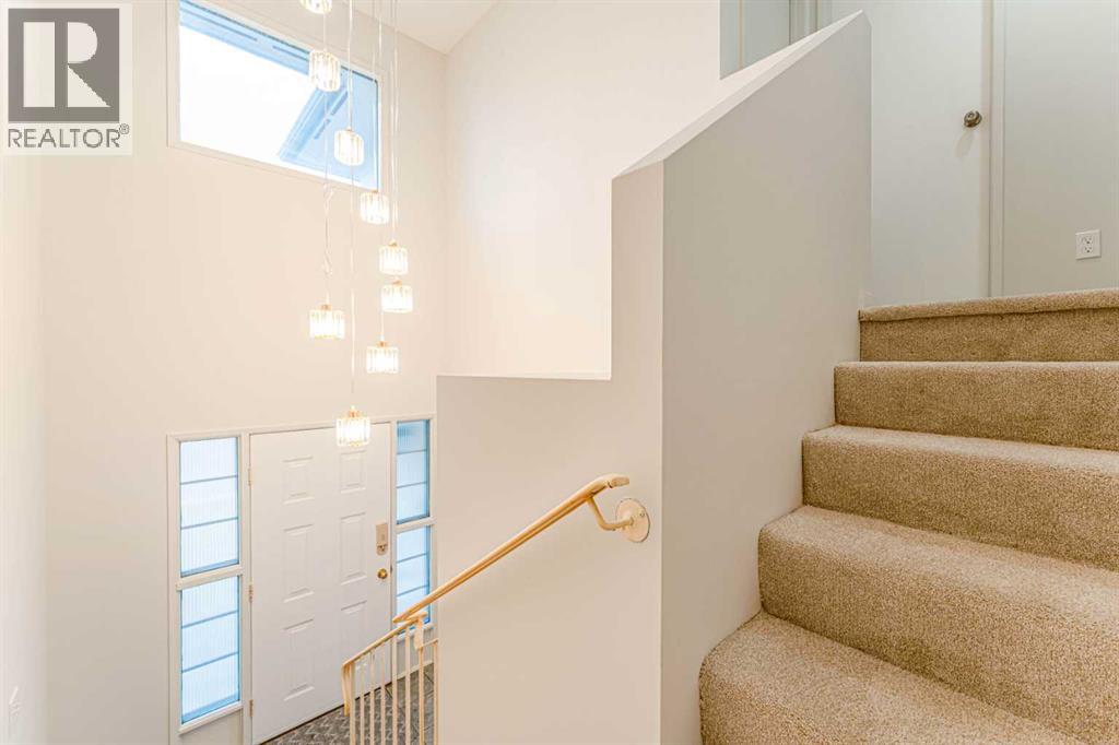 43 Sunmills Court Se, Calgary, Alberta  T2X 2R4 - Photo 2 - A2271576