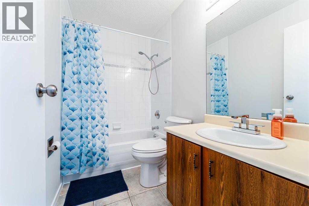 43 Sunmills Court Se, Calgary, Alberta  T2X 2R4 - Photo 17 - A2271576