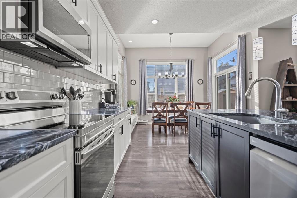 110 Brightonwoods Green Se, Calgary, Alberta  T2Z 0T4 - Photo 11 - A2271715