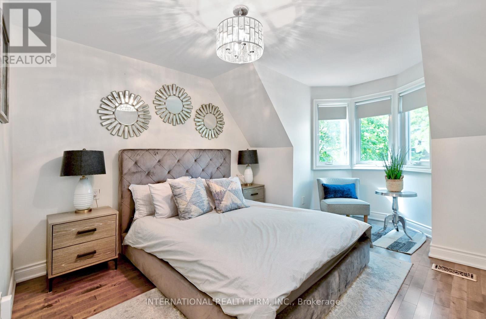 717 Palmerston Avenue, Toronto, Ontario  M6G 2R2 - Photo 21 - C12565014