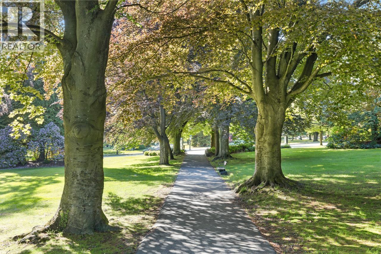 1302 158 W 13th Street, North Vancouver, British Columbia  V7M 0A7 - Photo 38 - R3049419