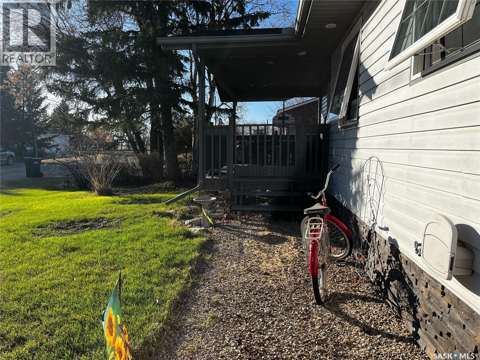 409 Allan Avenue, Saltcoats, Saskatchewan  S0A 0B2 - Photo 4 - SK024471