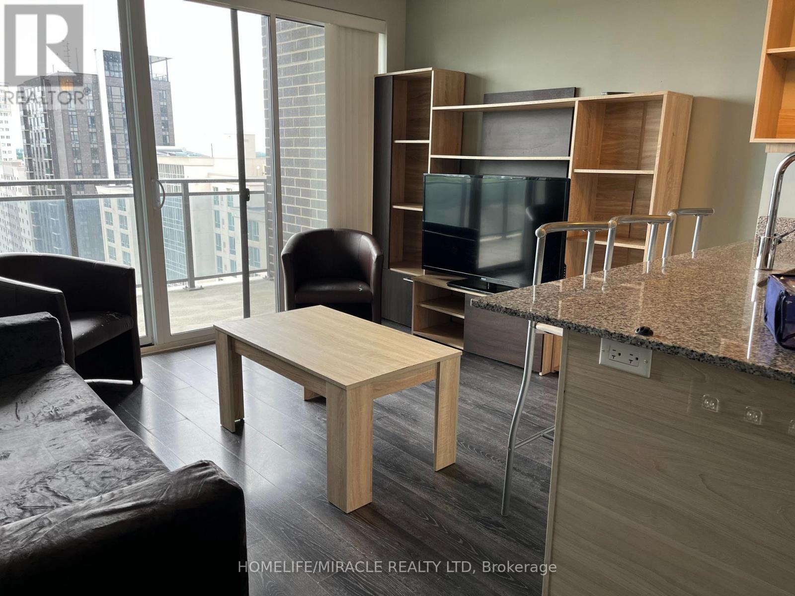 1706 - 318 Spruce Street, Waterloo, Ontario  N2L 3M7 - Photo 7 - X12565004