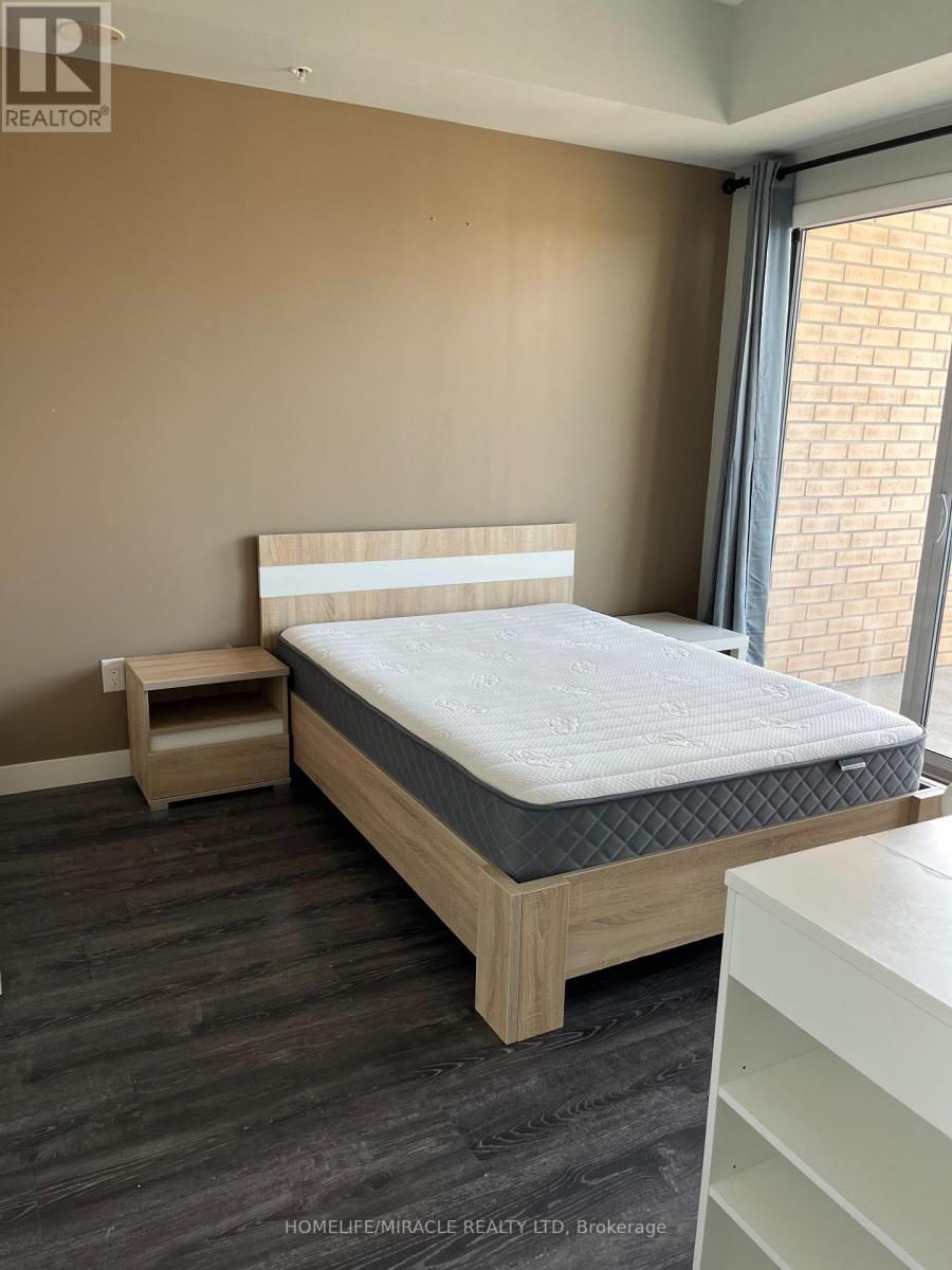 1706 - 318 Spruce Street, Waterloo, Ontario  N2L 3M7 - Photo 9 - X12565004