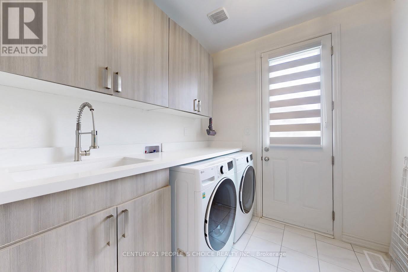 78 Dass Drive W, Centre Wellington, Ontario  N1M 0H9 - Photo 12 - X12565008