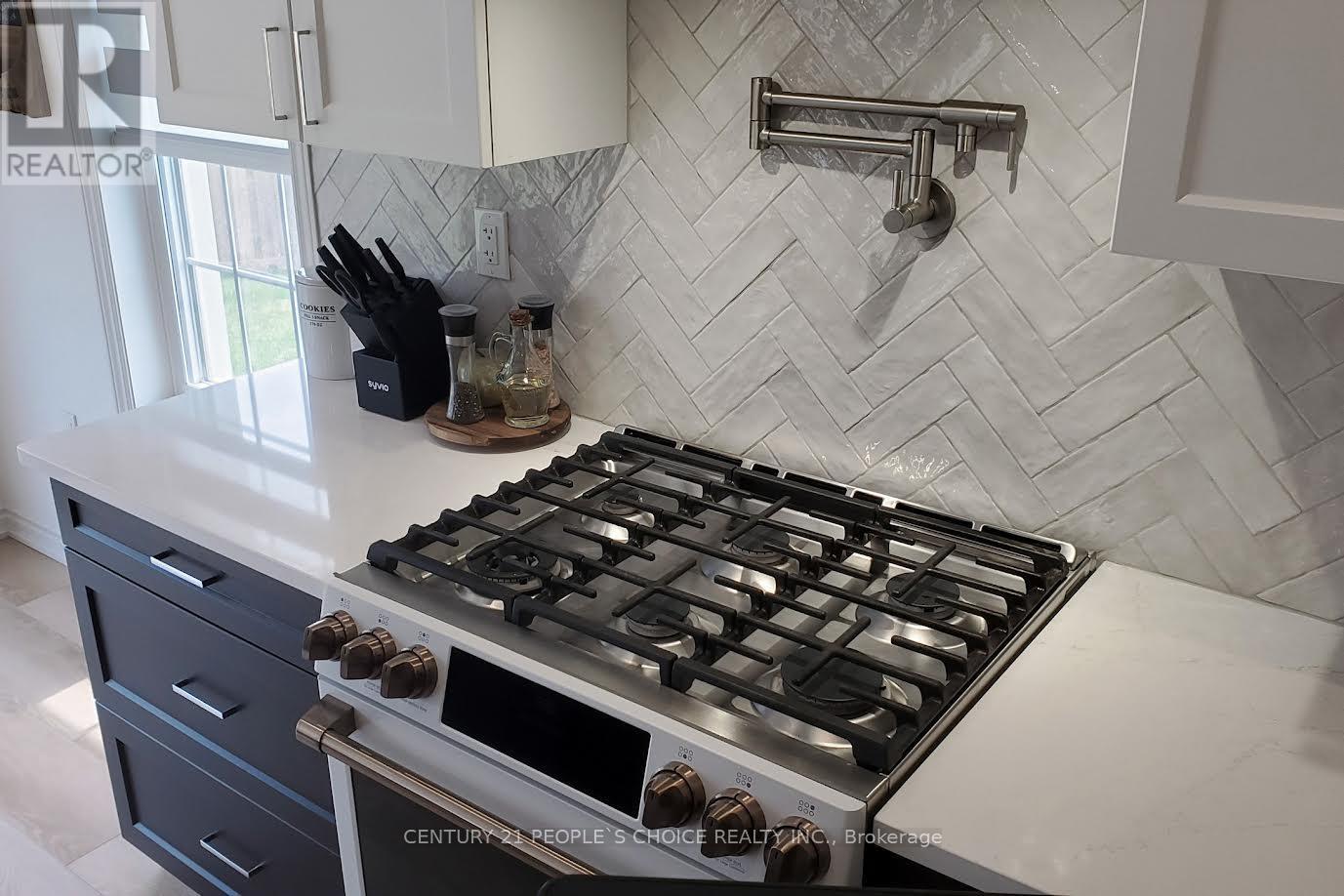 78 Dass Drive W, Centre Wellington, Ontario  N1M 0H9 - Photo 30 - X12565008