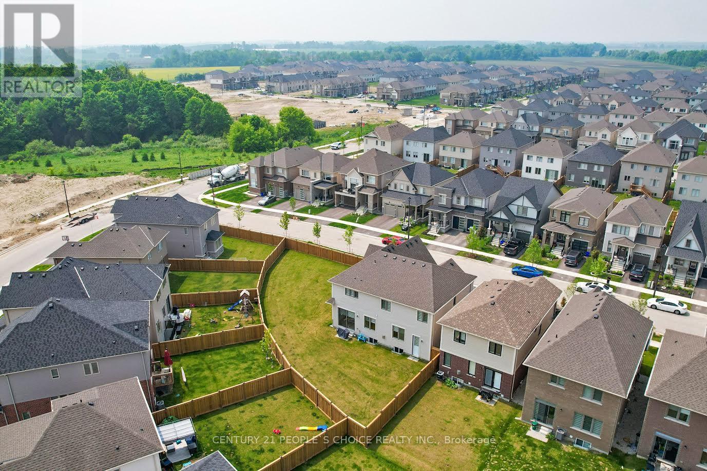 78 Dass Drive W, Centre Wellington, Ontario  N1M 0H9 - Photo 4 - X12565008