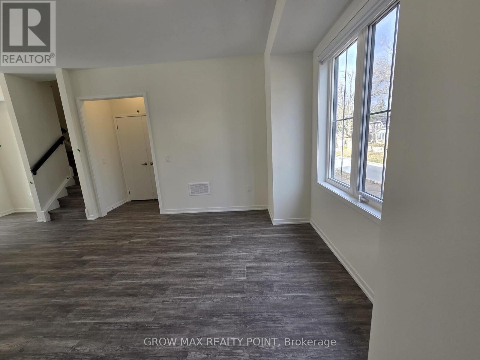 3 - 7 Kingbird Common, Cambridge, Ontario  N1T 0H4 - Photo 29 - X12565012