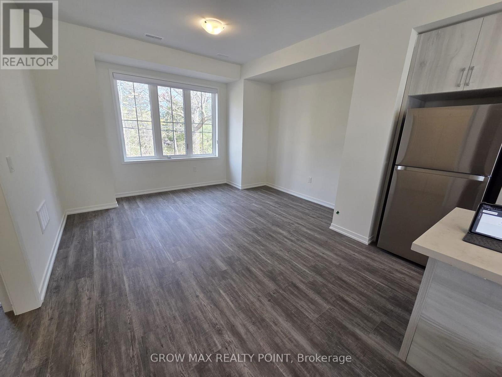 3 - 7 Kingbird Common, Cambridge, Ontario  N1T 0H4 - Photo 3 - X12565012