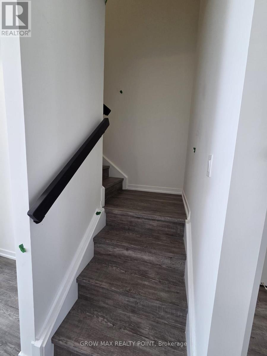 3 - 7 Kingbird Common, Cambridge, Ontario  N1T 0H4 - Photo 33 - X12565012