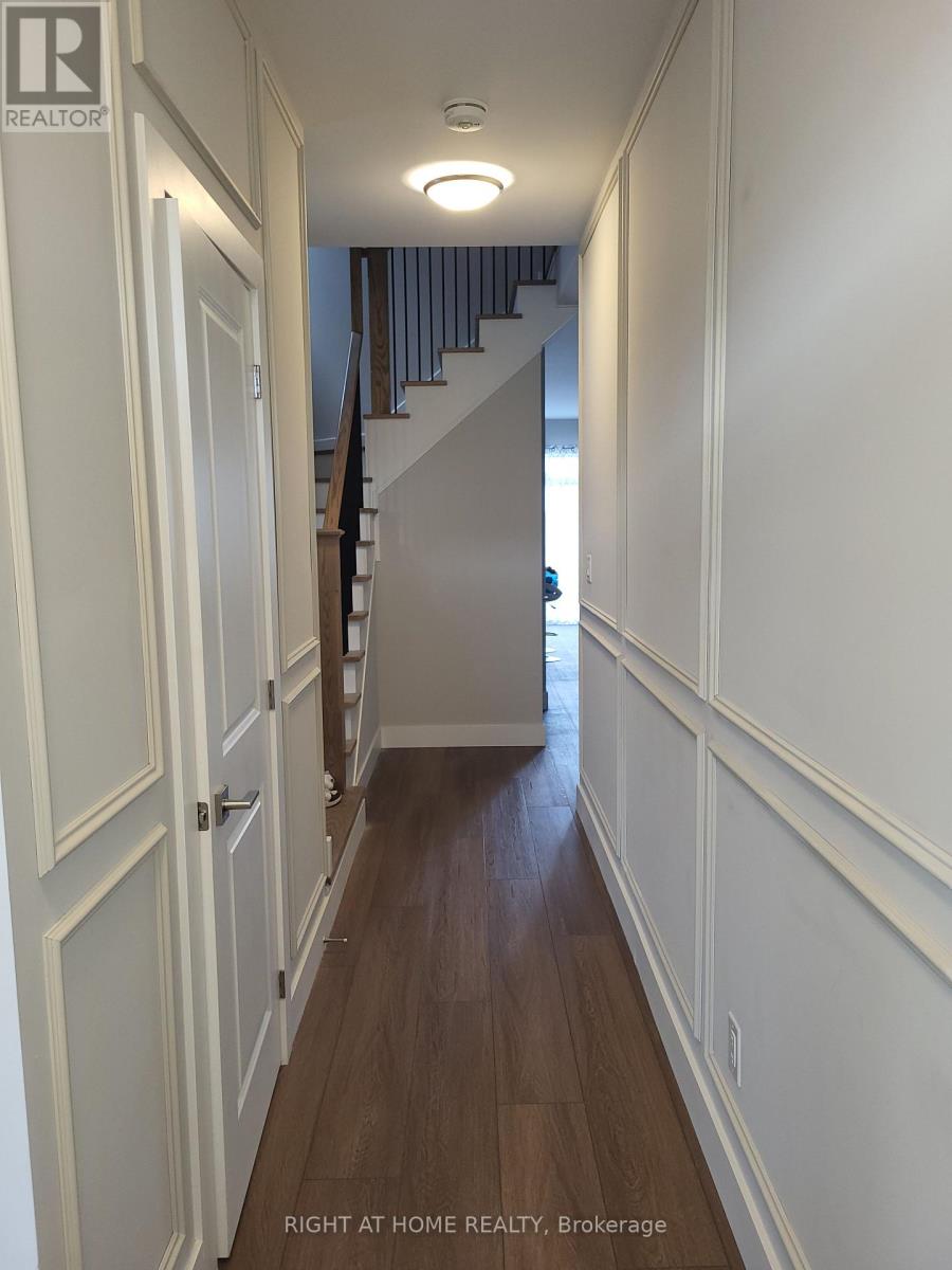 140 Black Willow Crescent, Blue Mountains, Ontario  L9Y 4E4 - Photo 2 - X12565022