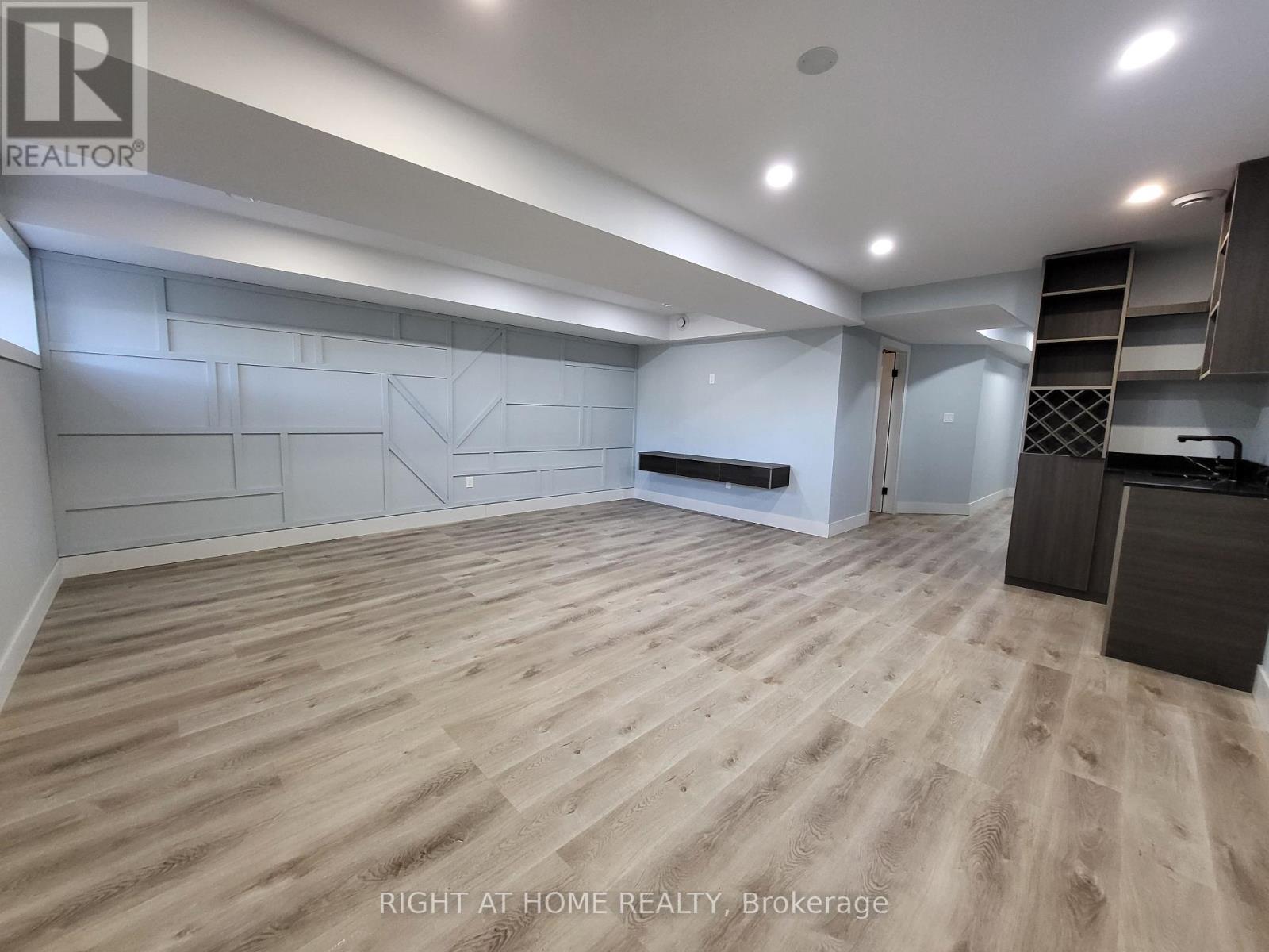 140 Black Willow Crescent, Blue Mountains, Ontario  L9Y 4E4 - Photo 29 - X12565022