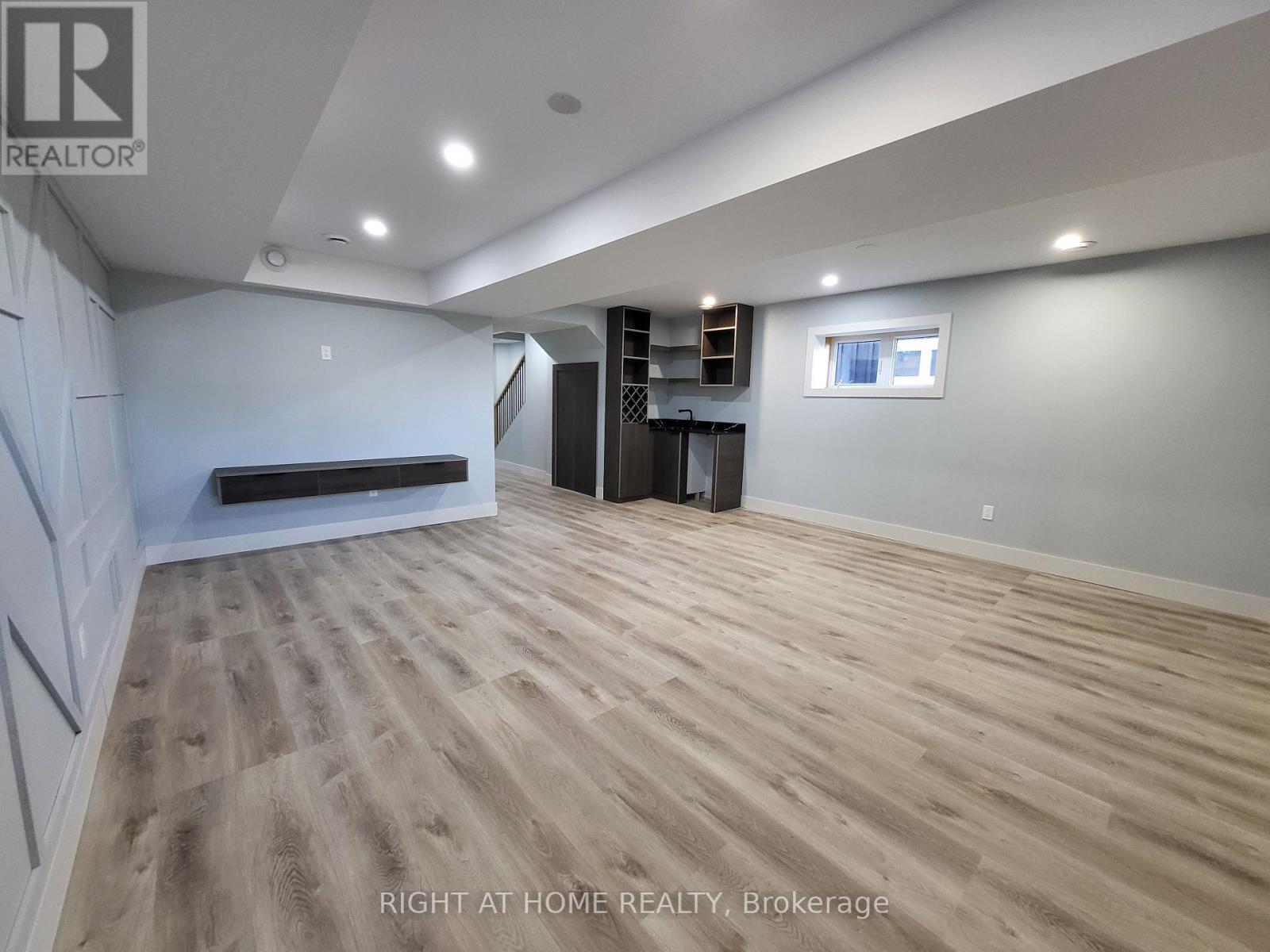 140 Black Willow Crescent, Blue Mountains, Ontario  L9Y 4E4 - Photo 30 - X12565022