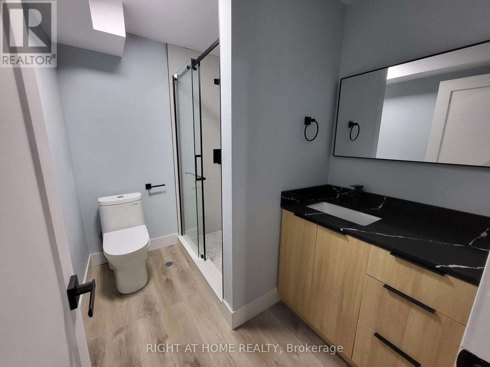 140 Black Willow Crescent, Blue Mountains, Ontario  L9Y 4E4 - Photo 32 - X12565022