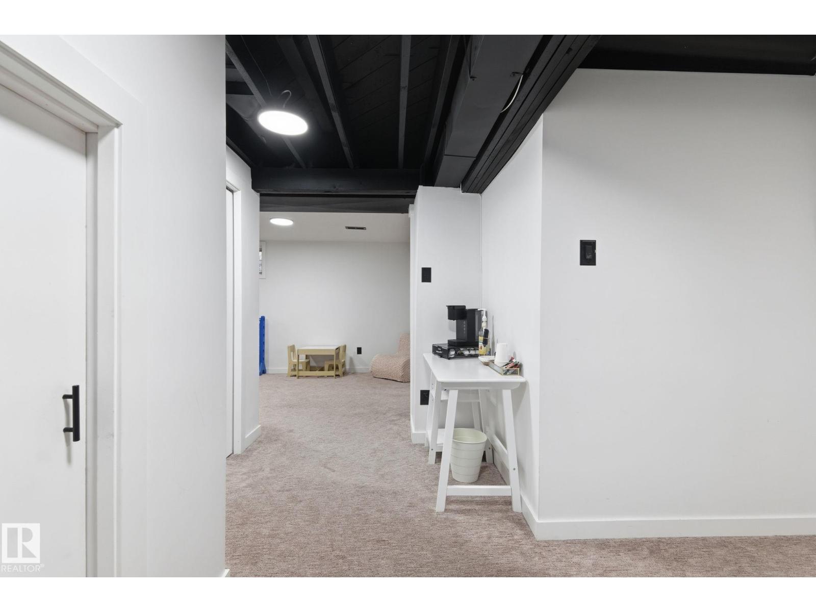 8043 135 Av Nw, Edmonton, Alberta  T5C 2H3 - Photo 55 - E4466341