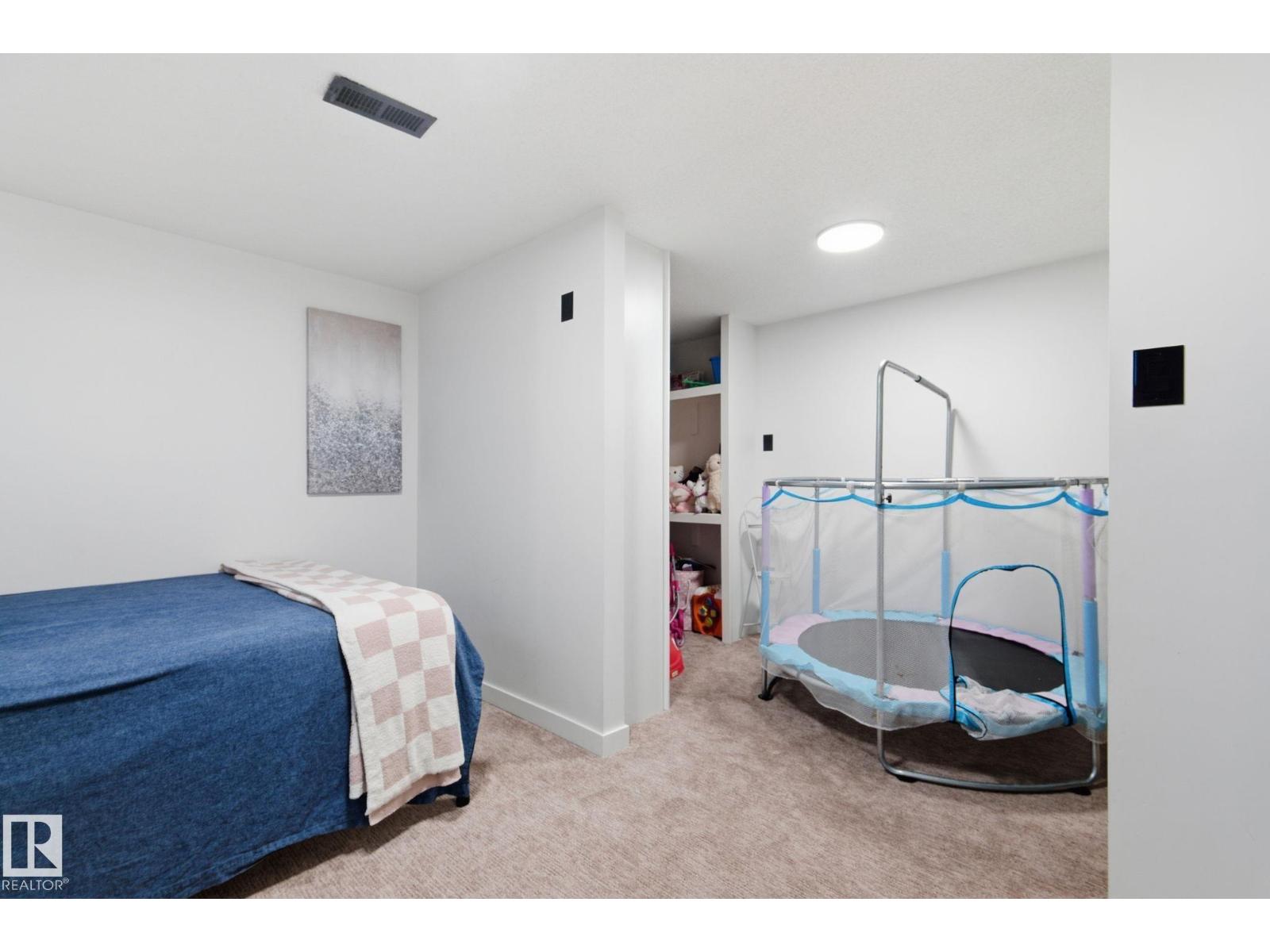 8043 135 Av Nw, Edmonton, Alberta  T5C 2H3 - Photo 51 - E4466341