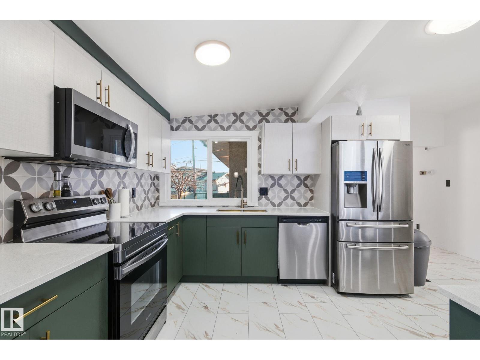 8043 135 Av Nw, Edmonton, Alberta  T5C 2H3 - Photo 19 - E4466341