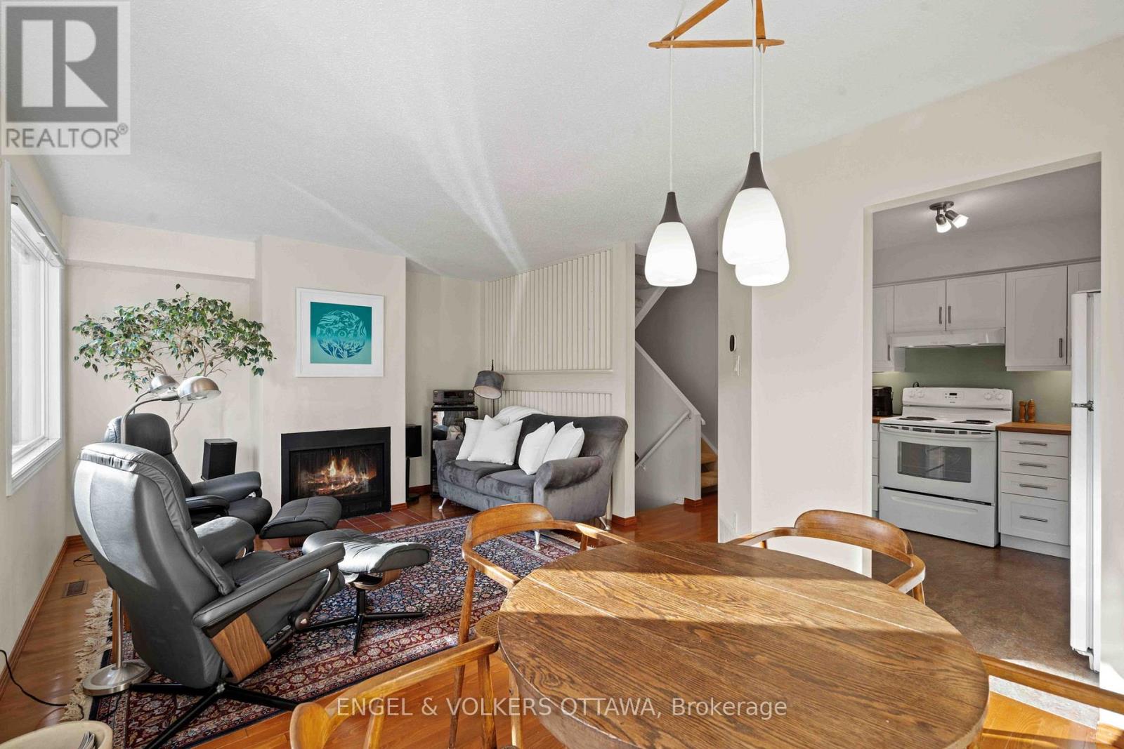 18 - 110 Walnut Court, Ottawa, Ontario  K1R 7W2 - Photo 14 - X12565056