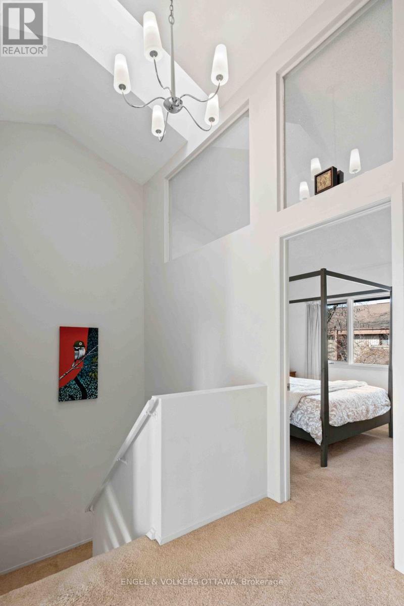 18 - 110 Walnut Court, Ottawa, Ontario  K1R 7W2 - Photo 20 - X12565056