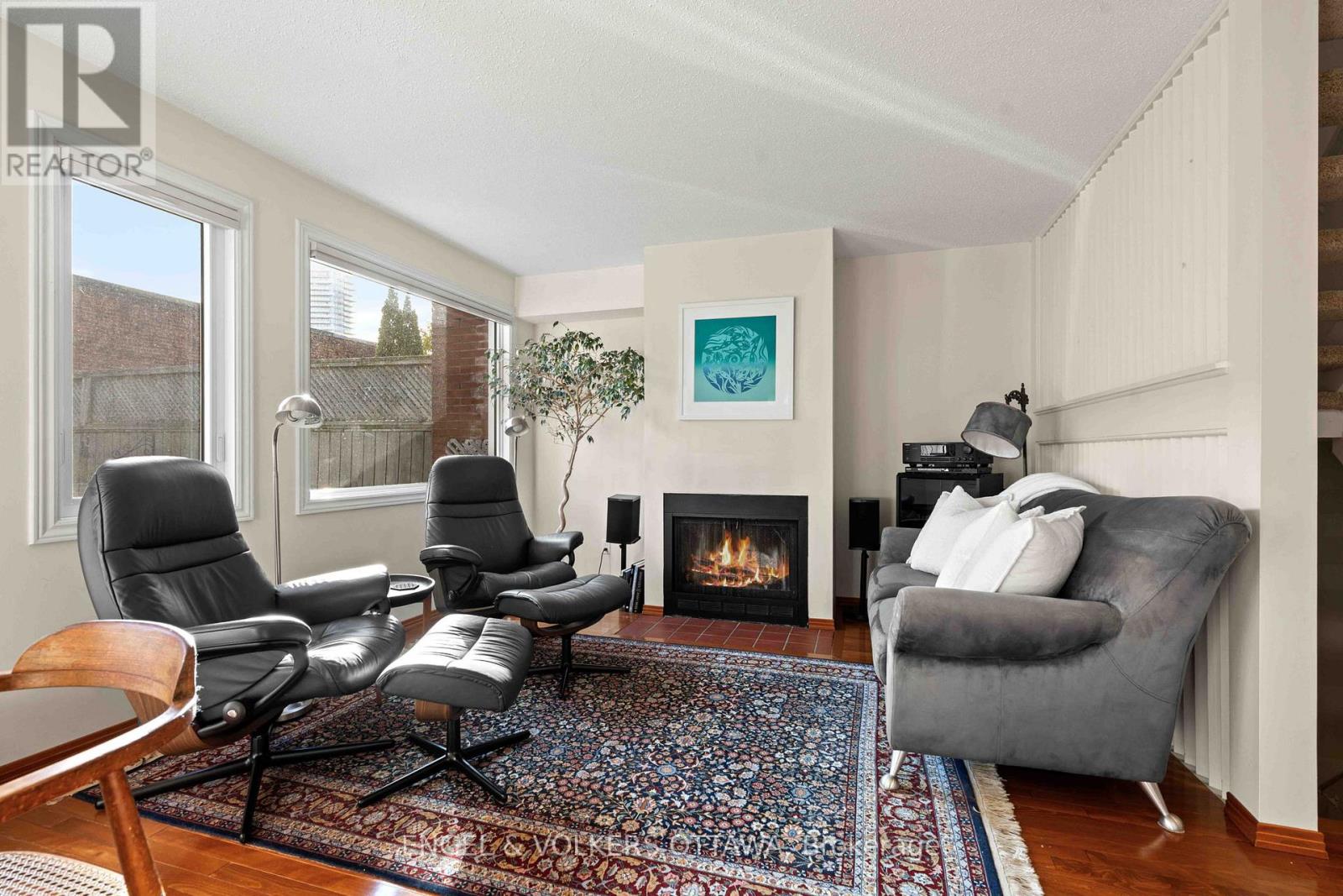 18 - 110 Walnut Court, Ottawa, Ontario  K1R 7W2 - Photo 9 - X12565056